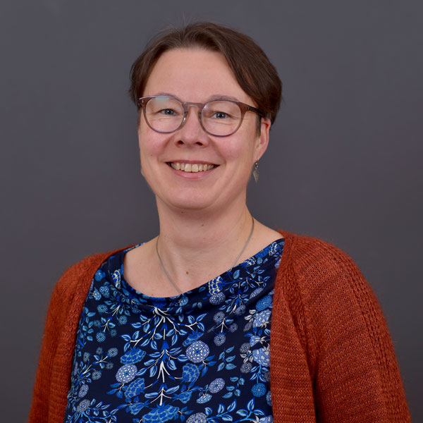 Laura Lundell